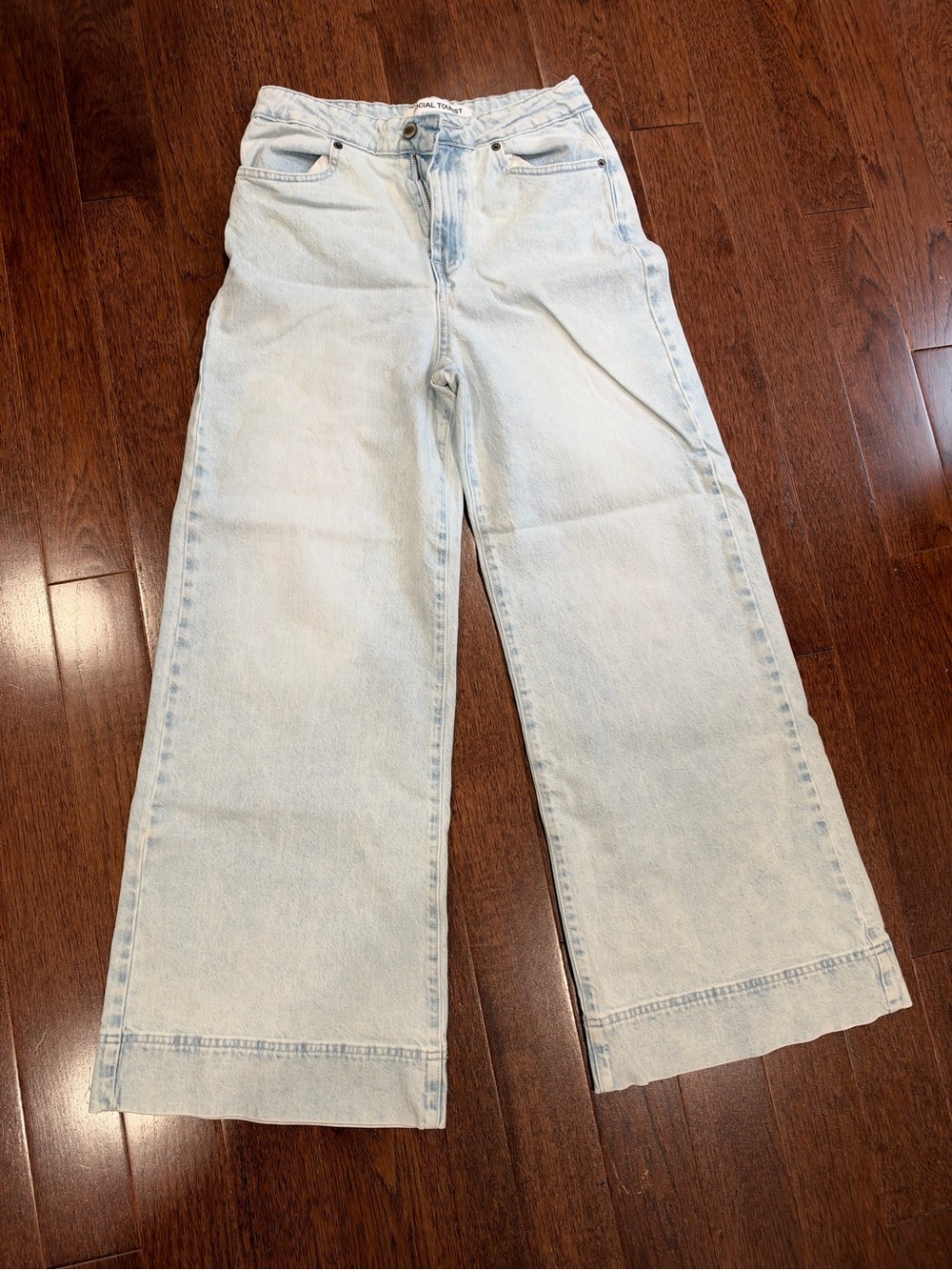 Hollister Social Tourist Light Blue Ultra High-Rise Women's Jeans